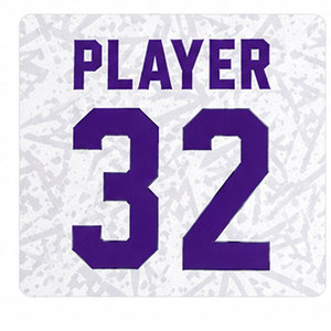Ensemble de vêtements de basketball personnalisés conçu avec une respirabilité avancée, une impression par sublimation intégrale et un design athlétique confortable - Product Image 4