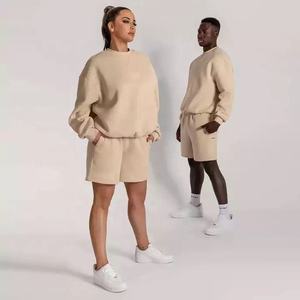 Conjunto Deportivo Unisex al por Mayor, Chándal con Logotipo Personalizado, Ropa Urbana para Hombre y Mujer, Sudadera con Capucha y Pantalones Cortos - Product Image 6