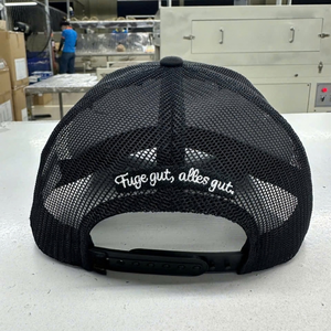 Gorra Trucker Personalizada OEM de 6 Paneles con Logotipo Bordado, Gorra de Malla con Visera Curva y Perfil Medio para Hombre, Uso Casual - Product Image 3