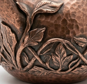 Durable Quality Vintage Hammered Copper Teapot with Floral Lid and Leaf Relief Design <b>Tea</b> & <b>Espresso</b> <b>Supplies</b> Kitchen Restaurant - Product Image 4