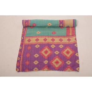 Couverture de lit réversible en coton imprimé Kantha indien vintage bohème, faite à la main - Product Image 5