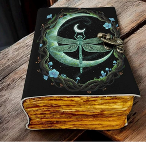 Diario Clásico de Cuero Genuino Hecho a Mano Dragonfly, Grimoire Vintage, Libro de Hechizos de las Sombras, 400 Páginas - Product Image 4