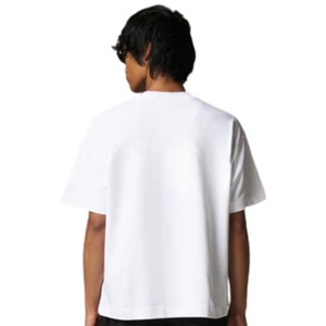 เสื้อยืดผู้ชายทรงโอเวอร์ไซส์ สวมใส่สบาย สีขาว แขนสั้น คอกลม ผ้าฝ้ายนุ่ม สไตล์ลำลอง สตรีทแวร์ พร้อมโลโก้เล็กๆ ที่อก - Product Image 6
