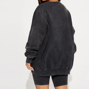 Ensemble 2 pièces sur mesure pour femme, sweat-shirt à col rond oversize et short / Noir uni, coton, coupe ample décontractée, toutes saisons - Product Image 2