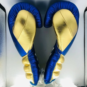 Gants de boxe professionnels personnalisés avec logo, en cuir, imperméables, sangle de poignet réglable, fermeture à boucle antidérapante, entraînement, sparring - Product Image 6