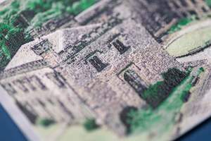 Etiqueta de Ropa Personalizada, Fabricante de Insignias Tejidas de Alta Calidad para Ropa, Uniformes Escolares, Logotipo de Marca, Etiquetas Personalizadas - Product Image 3