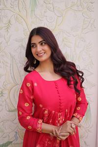 Women's Embroidered <b>Silk</b> Chanderi Kurti Set Pants Summer Ethnic Wear Party Indian Designer Loose Fit Wrinkle-Free - Product Image 3