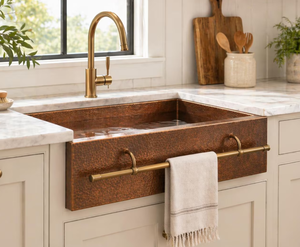 Fregadero de cocina de latón hecho a mano con borde de latón, barra para toallas, delantal frontal, lavabo cuadrado, estilo italiano, lujo personalizado, estilo rústico. - Product Image 3