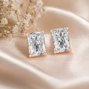 Boucles d'oreilles de luxe en diamants de laboratoire certifiés IGI |   Coupe ovale 9x7mm Couleur D |   Boucles d'oreilles solitaires en or 10 carats avec diamant à quatre griffes - Product Image 3