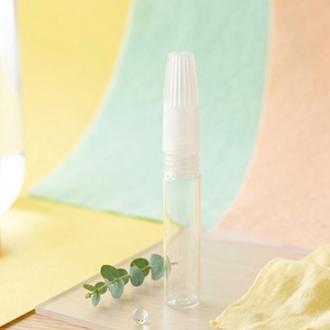 กาวติดเล็บสูตร UV [K-ESSENTIALS] ขนาด 2 กรัม รับผลิตแบรนด์ส่วนตัว สูตรเฉพาะสำหรับงานทำเล็บ - Product Image 1