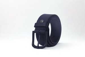 Cinturón de Cuero Negro Oscuro con Borde Mate, Hebilla de Marco Sólido, Estilo Casual para Mezclilla, Ajuste Ajustable, Minimalista, Unisex - Product Image 3