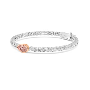 Bracelet luxueux en or rose et or blanc 9 carats avec diamants de laboratoire roses en forme de poire, 9,19 CTW - Product Image 1