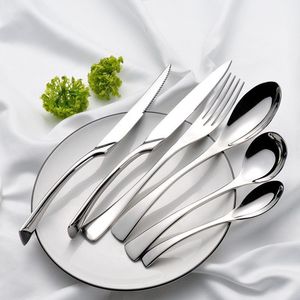 Ensemble de couverts élégants en acier inoxydable, durables et résistants à la rouille, pour la table, la cuisine, les restaurants et les hôtels. - Product Image 3