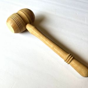 Marteau en bois de qualité supérieure pour l'assemblage de meubles, les projets d'artisanat et les tâches de frappe sur surfaces lisses - Product Image 6