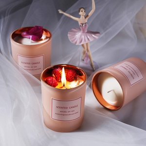 Bougies parfumées en vrac cire de paraffine parfum d'intérieur matériau naturel en gros forme de boule bougies parfumées à faible quantité minimale de commande - Product Image 3