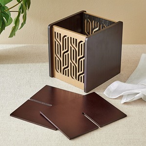 Porte-ustensiles en bois moderne avec design en maille métallique pour le rangement de cuisine - Product Image 4