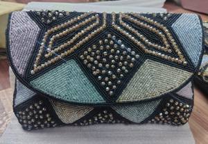Bolso de Mano Tipo Clutch de Lujo Hecho a Mano con Cuentas y Mariposas para Mujer, Bolso de Fiesta Negro con Lentejuelas, Bolso de Mano para Boda Bordado con Cristales - Product Image 3