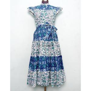 Vestido Maxi Natural Hecho a Mano, Transpirable, Casual, Vintage, para Uso Diario, de Corte Holgado, con Estampado Floral, Cuello en V, Manga Corta con Vuelo - Product Image 3