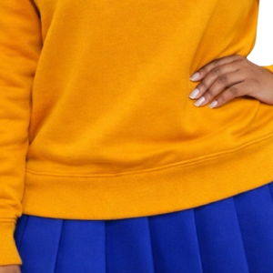 Sweat-shirt en chenille à manches longues Sigma Gamma Rho Gold SGRHO pour femme, mélange de coton, coupe décontractée et élégante - Product Image 3