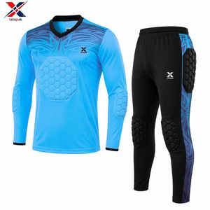 Professional Custom Soccer Goalkeeper Shorts Thigh <b>Padding</b> Unisex Adults Wholesale Top Selling Price 100% Polyester Quick Dry - Product Image 6
