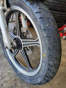 Neumático Premium para Scooter Urbano K305 de 16, 17 y 18 Pulgadas, Sin Cámara, para Motocicleta, Alta Estabilidad, Excelente Agarre, Larga Duración - Product Image 2