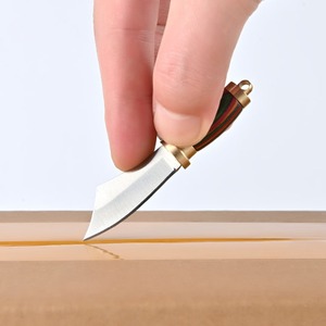 Cuchillo Clásico Mini de Hoja Fija de Acero Inoxidable, Ecológico, Forjado a Mano, Duradero, para Exteriores, con Llavero y Abrebotellas - Product Image 6