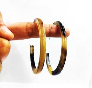 Pendientes de Cuerno de Búfalo Hechos a Mano, Ecológicos y de Alta Calidad, Color Natural, Diseño Moderno de Flor, MN EXPORTS, para Bodas, para Mujer - Product Image 2