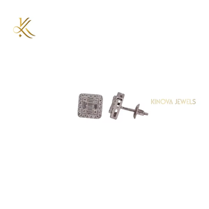 ต่างหูทองคำทรงเก๋สำหรับผู้หญิง ได้รับการรับรองจาก IGI ดีไซน์ระยิบระยับ น้ำหนักเบา สวมใส่สบาย เหมาะสำหรับใช้ในชีวิตประจำวัน งานฉลองครบรอบ และงานปาร์ตี้ - Product Image 1