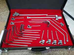 Ensemble d'opératoires chirurgicaux Omni Tract avec cadre en acier Wishbone, manuel, haute qualité, à vendre pour la chirurgie orthopédique à bas prix - Product Image 4