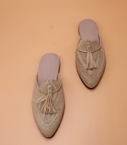 Mules de Rafia Hechos a Mano para Mujer |   Calzado Ecológico y Elegante |   Comodidad Ligera para un Estilo Diario - Product Image 1