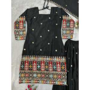 ชุด dupatta ก้นบนสำหรับผู้หญิงดีไซน์เนอร์พร้อมงานปักที่สง่างาม - Product Image 1