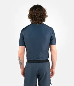 เสื้อรัดรูปแขนสั้นผู้ชาย แห้งเร็ว สำหรับออกกำลังกายและเล่นกีฬา - Product Image 4