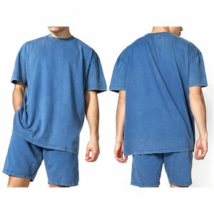 Camiseta Transpirable con Logotipo Personalizado, la Mejor Oferta, MOQ Bajo, con Conjuntos de Pantalones Cortos, Logotipo Personalizado, Conjuntos de Pantalones Cortos para Hombre de Talla Grande - Product Image 1