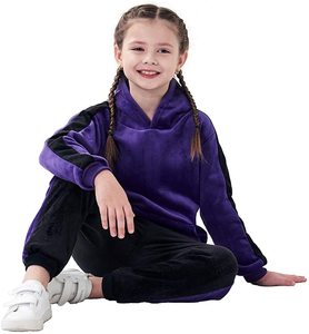 Girls <b>Purple</b> Hooded Tracksuit Set Full Sleeve Casual Fleece Winter Wear With Side Pockets Elastic Waist Solid Design - Product Image 1