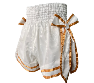 กางเกงมวยไทยสั่งทำพร้อมโลโก้สำหรับสโมสร - ระบายอากาศได้ดี แห้งเร็ว เหมาะสำหรับผู้ใหญ่ทั้งชายและหญิง ใช้สำหรับชกมวยและศิลปะการต่อสู้ - Product Image 1