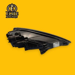 ไฟหน้าซีนอนมือสองของแท้สำหรับรถปานาเมร่า 970 รุ่นซ้าย  970631981 - Product Image 2