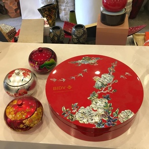 Offre Spéciale Vietnam Laque Cadeau et Bonbons Boîtes en Bois Décoration florale peinte à l'antique pour la maison pour la Saint-Valentin - Product Image 1