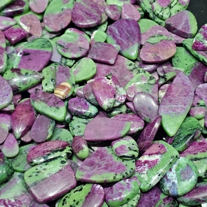พลอยทับทิมธรรมชาติอัญมณี zoisite cabochons - Product Image 2