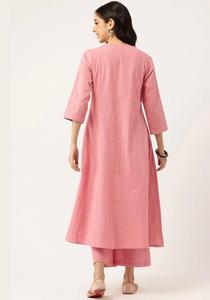 Ensemble Coordonné en Coton Slub de Haute Qualité, Coupe Décontractée, Respirant, Idéal pour l'Été, Disponible au Prix Export - Product Image 2