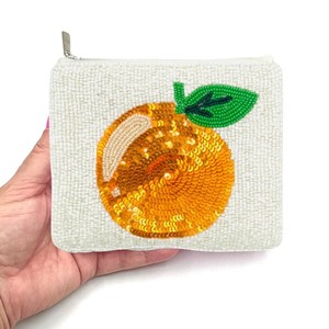 Monedero de Cuentas Naranjas Hecho a Mano por TIMELESS CRAFT, Regalo Personalizado para Ella - Diseño Único de Uttar Pradesh para Bodas y Navidad - Product Image 2