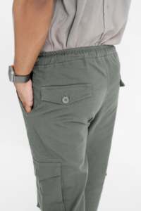 Pantalon cargo en velours côtelé imperméable - Coupe décontractée avec taille élastique et design léger - Product Image 5
