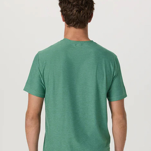 T-shirt décontracté pour homme, léger, à séchage rapide, en matière douce, prix abordable, haute qualité, design personnalisable, streetwear - Product Image 6
