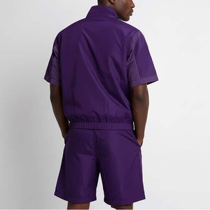 Ensemble de vêtements de sport décontractés pour homme, couleur unie violette, col à capuche, manches courtes, séchage rapide, velours tissé en polyester, vêtements d'automne - Product Image 3