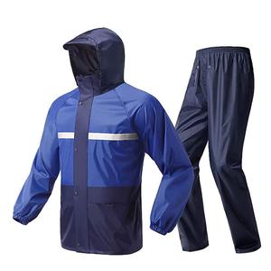 New <b>Design</b> Rain Jacket Windbreaker Jacket Men Sport Wind Breaker Spring Jackets Lightweight Breathable Hooded Rain Coats men - Product Image 3