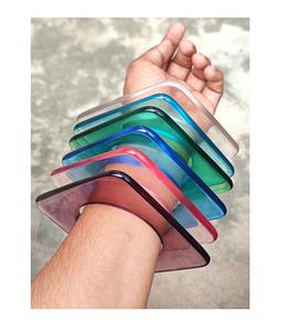 Bracelet en résine acrylique de qualité supérieure, fait main, forme carrée, sans plomb, à bas prix, qualité export, fabrication sur mesure. - Product Image 1