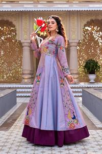 TOP LAHENGA MODERN PARTY FLOOR-LENGTH REGULAR FIT QUICK DRY THREAD SEQUNCE EMBROIDERY WORK SUIT - Product Image 2