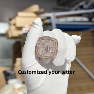 Bague Hip Hop Moissanite Iced Out, forme carrée coussin, large, en or, argent et rose gold, luxe, bling, pour hommes et femmes, look tendance - Product Image 3