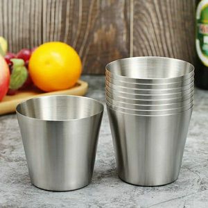 Ensemble de verres à shot en acier inoxydable robuste avec design empilable pour restaurants, bars, hôtels et services de traiteur - Product Image 1