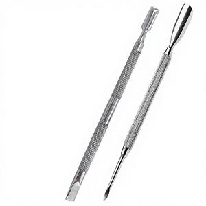 Pousse-cuticules double face à bord tranchant, en forme de cuillère, double extrémité, pour le nettoyage et l'entretien des ongles, en métal écologique - Product Image 1