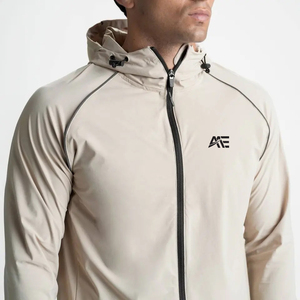 Ensemble de survêtement léger en polyester pour homme |   Veste à capuche zippée et pantalon de jogging |   Fabricant de vêtements de sport en gros - Product Image 5